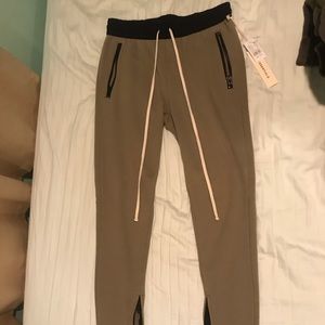 Fear of god sweatpants NWT